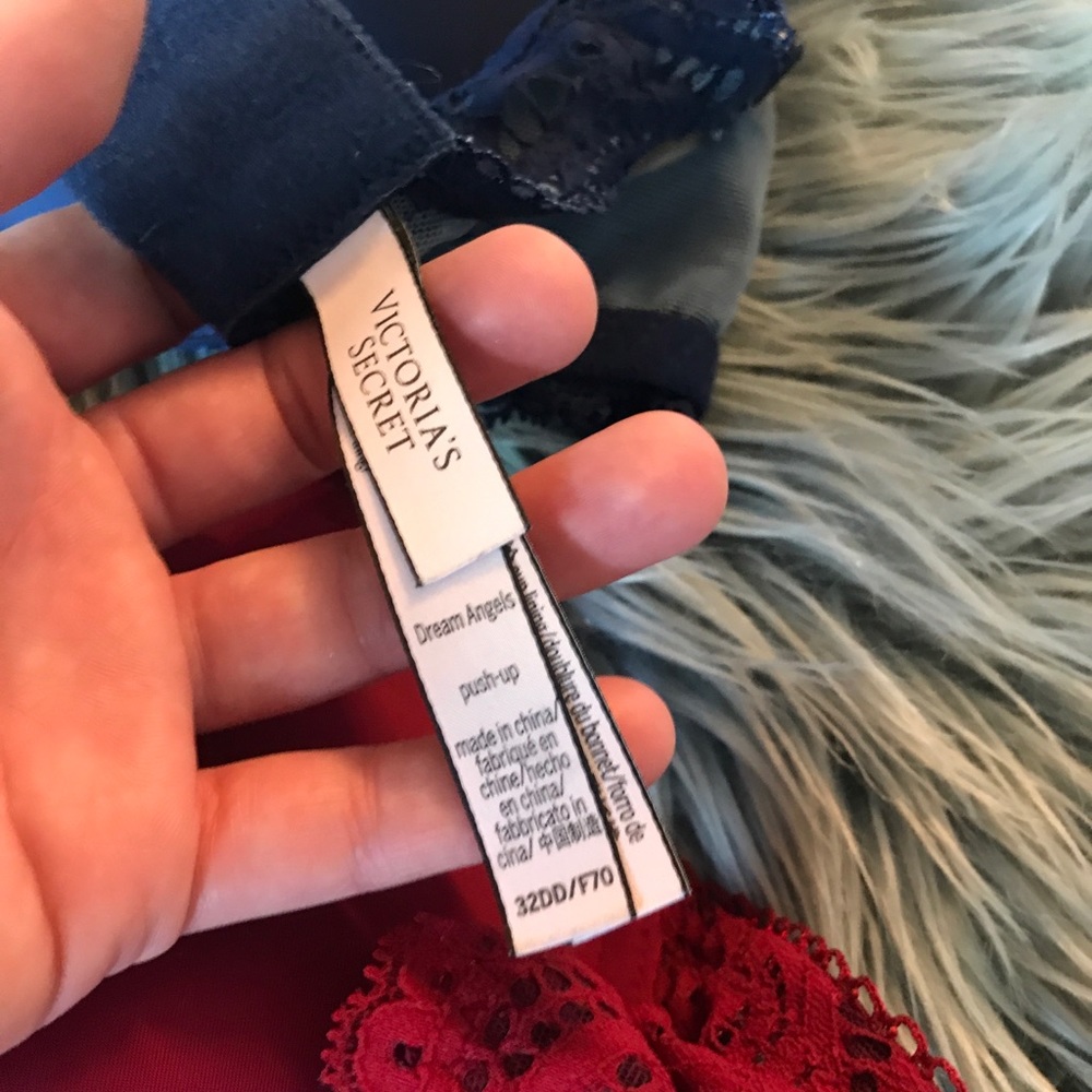 Bundle of bras